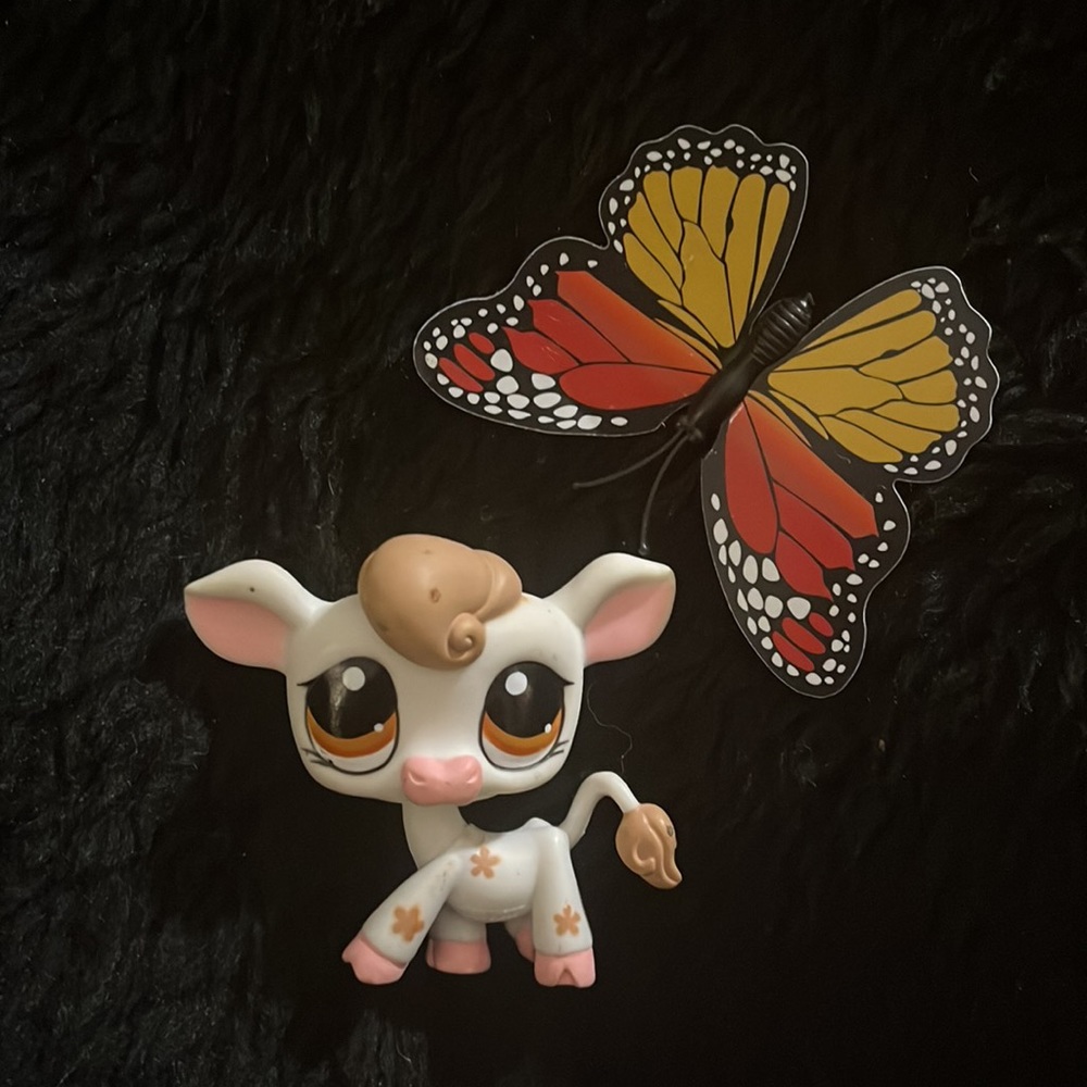 LPS Weeble Wobbler Cow Toy - Picture 7 of 16